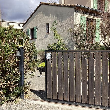 Ferienwohnung La Fabrique Des Petits Bonheurs Dieulefit Exterior foto