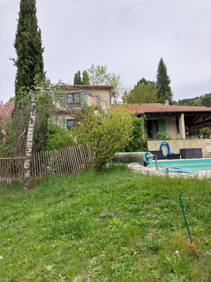 Ferienwohnung La Fabrique Des Petits Bonheurs Dieulefit Exterior foto